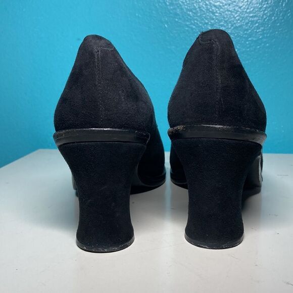 Vintage Black Kenneth Cole Heels Size 8.5 Leather & Suede with Beaded Bow - Picture 4 of 12